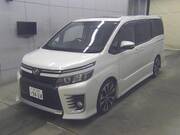 2014 TOYOTA VOXY