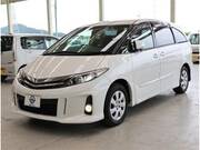 2013 TOYOTA ESTIMA