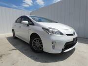 2013 TOYOTA PRIUS S