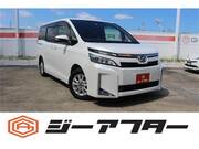 2017 TOYOTA VOXY