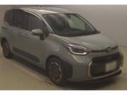 2022 TOYOTA SIENTA
