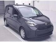 2023 TOYOTA SIENTA