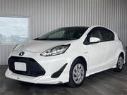 2017 TOYOTA AQUA
