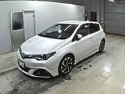2016 TOYOTA AURIS