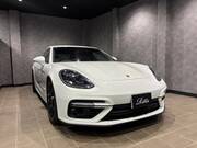 2019 PORSCHE PANAMERA