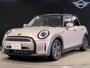 2022 BMW MINI