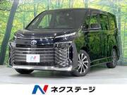 2022 TOYOTA VOXY