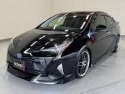 2016 TOYOTA PRIUS S