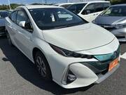 2017 TOYOTA PRIUS PHV