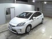 2014 TOYOTA PRIUS PHV