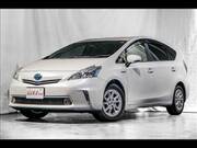 2013 TOYOTA PRIUS ALPHA