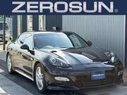 2012 PORSCHE PANAMERA