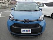 2023 TOYOTA SIENTA