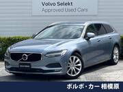 2018 VOLVO V90