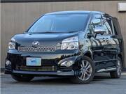 2013 TOYOTA VOXY