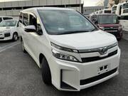 2019 TOYOTA VOXY