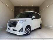 2018 TOYOTA ROOMY