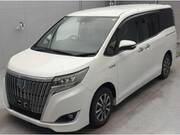 2017 TOYOTA ESQUIRE