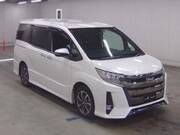 2019 TOYOTA NOAH
