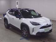 2025 TOYOTA YARIS CROSS