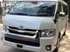 TOYOTA HIACE WAGON