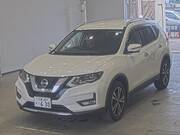2019 NISSAN X-TRAIL