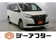 2016 TOYOTA NOAH