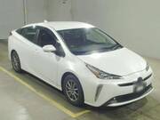 2021 TOYOTA PRIUS