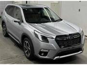 2022 SUBARU FORESTER