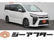 2017 TOYOTA VOXY