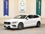 2020 VOLVO V60