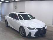 2021 LEXUS IS