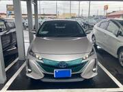 2017 TOYOTA PRIUS PHV