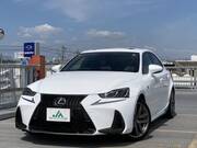 2017 LEXUS IS