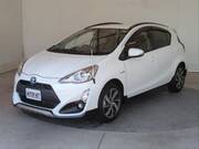 2016 TOYOTA AQUA