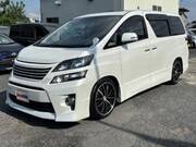 2013 TOYOTA VELLFIRE