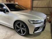 2022 VOLVO S60