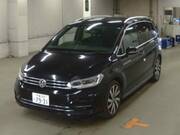 2019 VOLKSWAGEN GOLF TOURAN