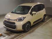 2023 TOYOTA SIENTA