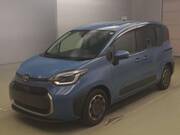 2024 TOYOTA SIENTA