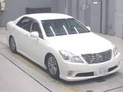 2010 TOYOTA CROWN