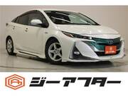 2017 TOYOTA PRIUS PHV