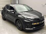 2023 TOYOTA C-HR