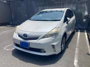2011 TOYOTA PRIUS ALPHA