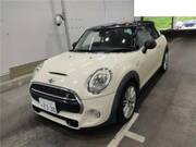 2017 BMW MINI
