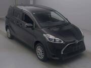 2019 TOYOTA SIENTA