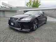 2021 LEXUS LS