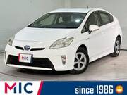 2012 TOYOTA PRIUS L