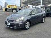 2012 TOYOTA PRIUS ALPHA S