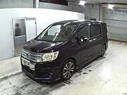 2011 HONDA STEPWAGON